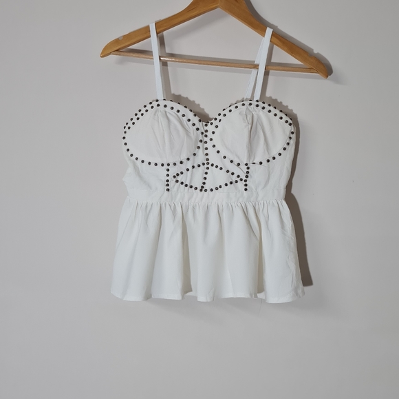 Size- M, Ally party wear bustier - Picture 2 of 5